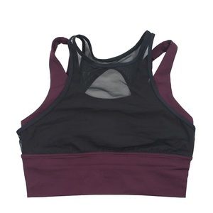 Lululemon size 8 bra
